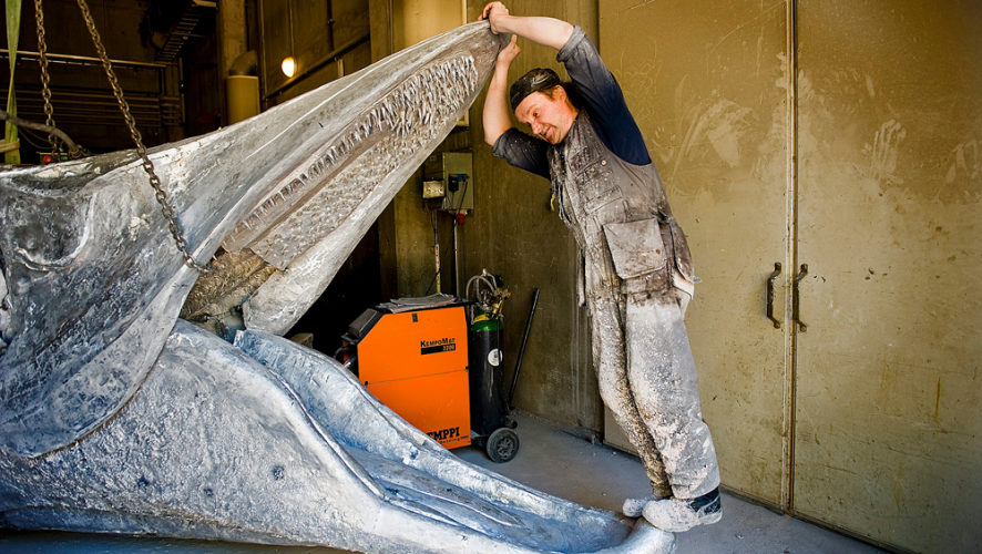 The making of 'Laulupuut' welded sculpture